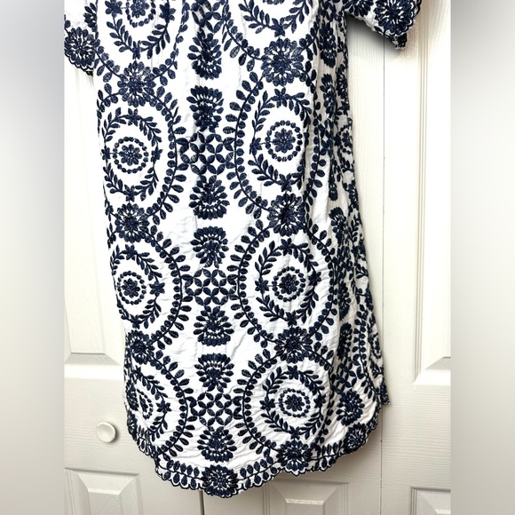 ENTRO Navy Blue White Embroidered Off The Shoulder Dress Short Mini Scalloped - Picture 7 of 14